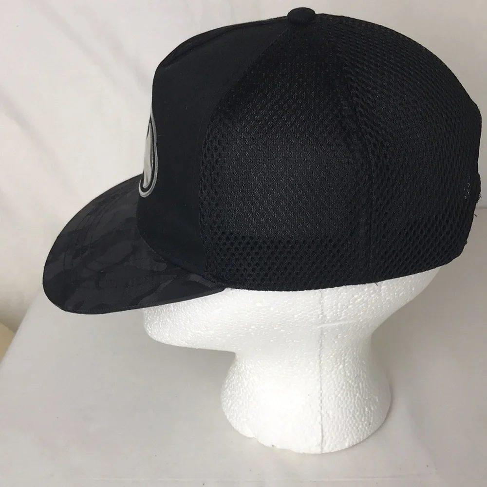 Batman adult cap NWOT